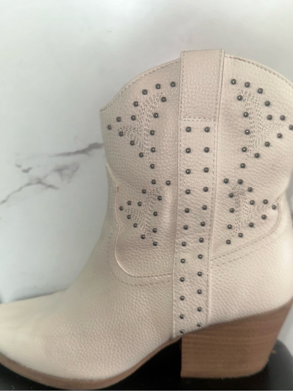 Women's Studded Western Ankle Boot - Cream